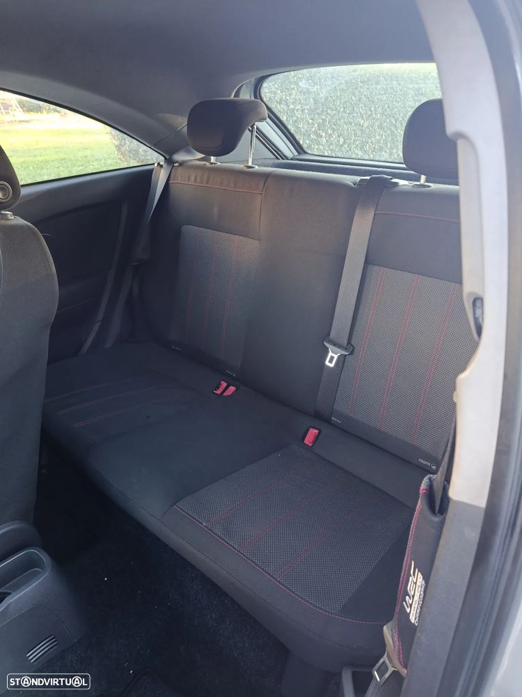 Opel Corsa - 11