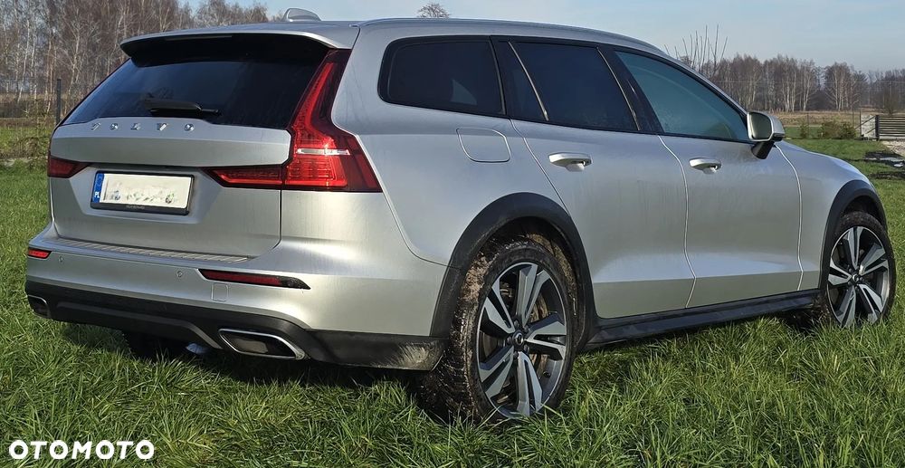 Volvo V60 B4 D Momentum Pro - 6