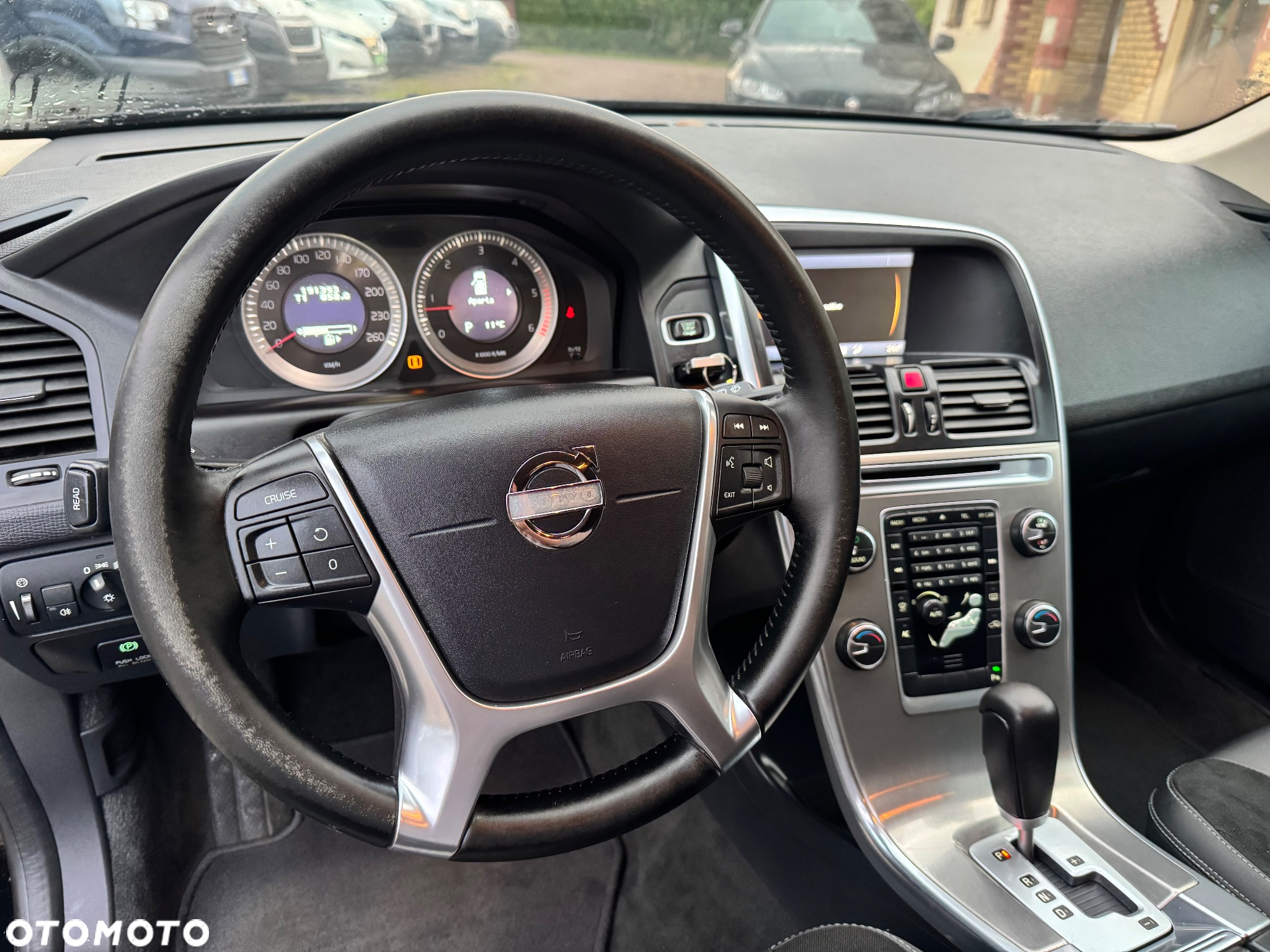 Volvo XC 60 - 22