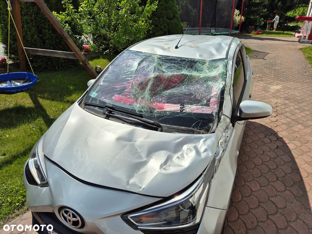 Toyota Aygo x-play - 10