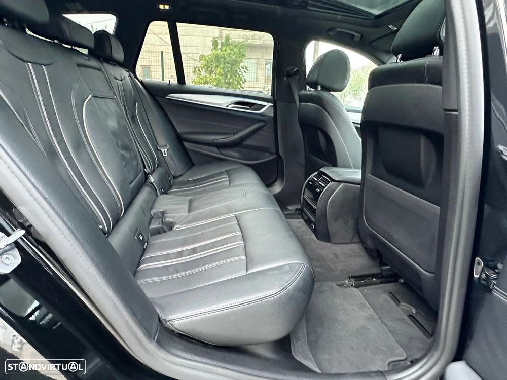 BMW 530 Gran Turismo - 10