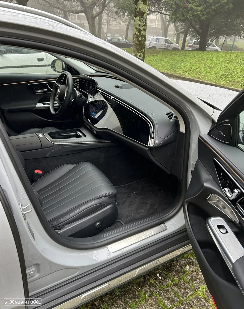 Mercedes-Benz E 300 de 4Matic 9G-TRONIC Exclusive - 8