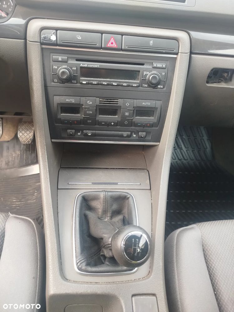 Audi A4 Avant 1.9 TDI Quattro - 9