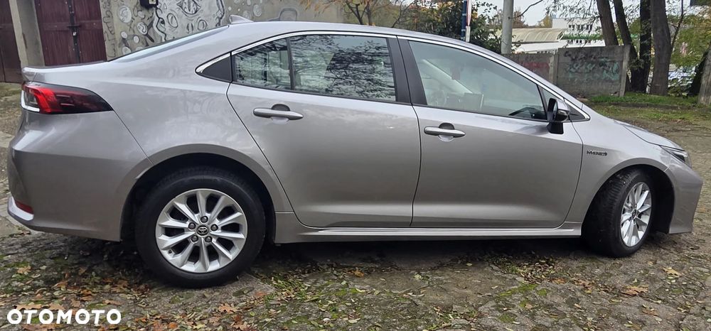 Toyota Corolla 1.8 Hybrid Comfort - 4