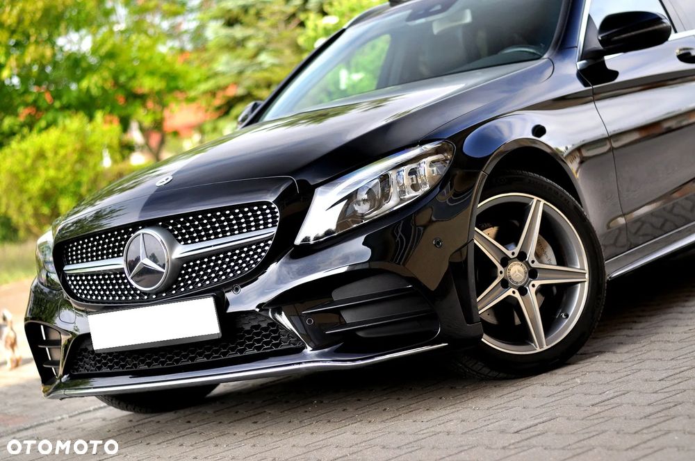Mercedes-Benz Klasa C 220 d 4Matic 9G-TRONIC AMG Line - 11