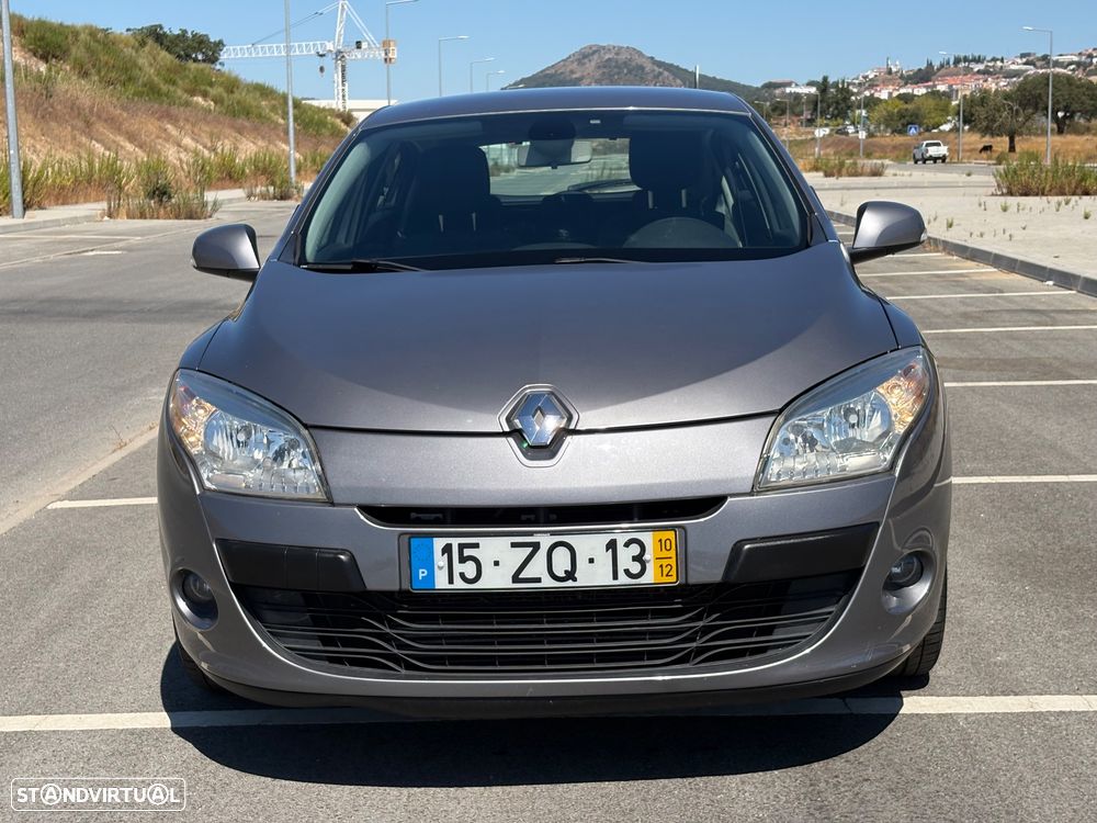 Renault Mégane dCi 110 FAP Dynamique - 9