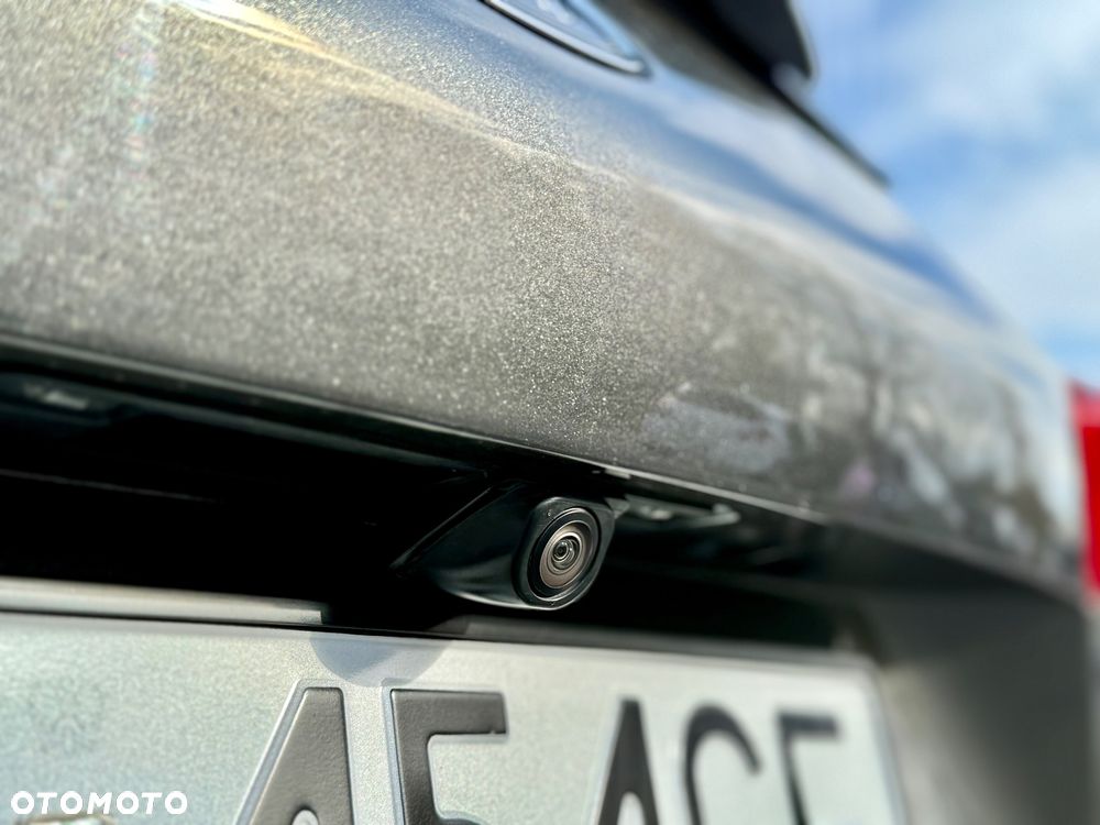 Ford Focus SW 2.0 EcoBlue ST - 13