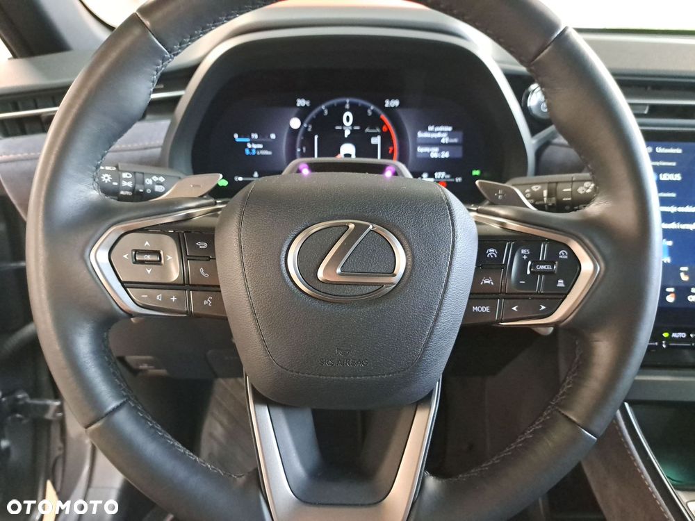 Lexus LBX 1.5 Hybrid Cool - 32