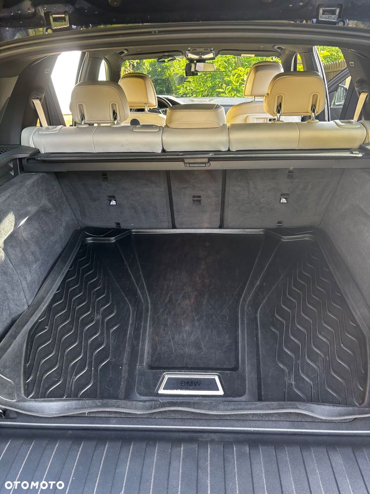 BMW X5 xDrive40i - 35