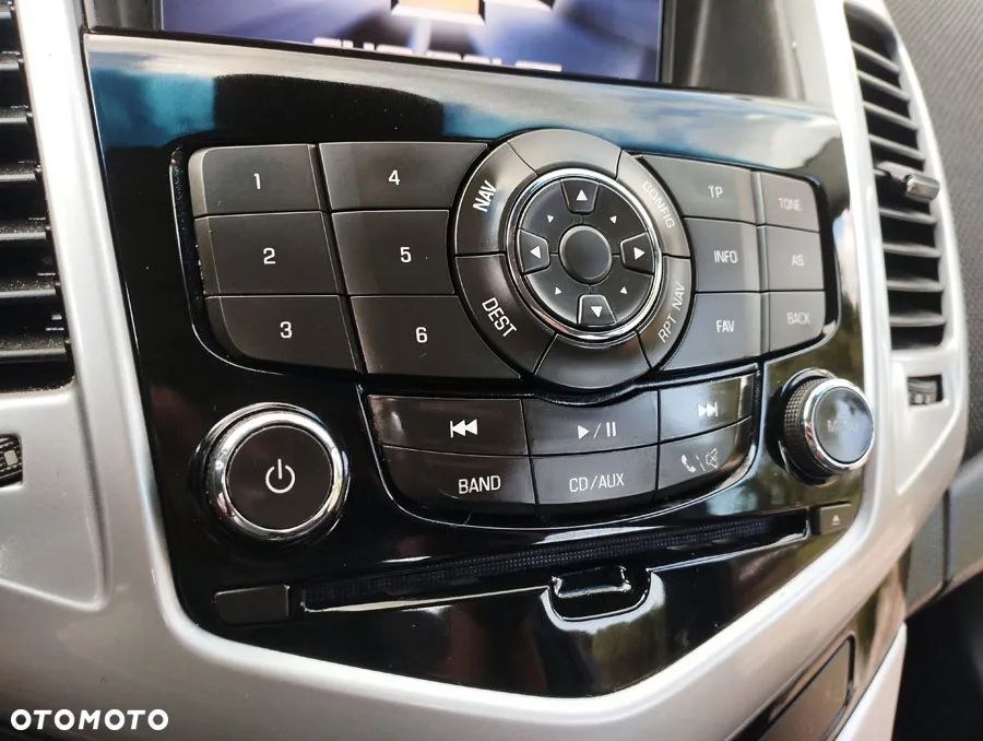 Chevrolet Cruze 1.4 T LTZ - 10