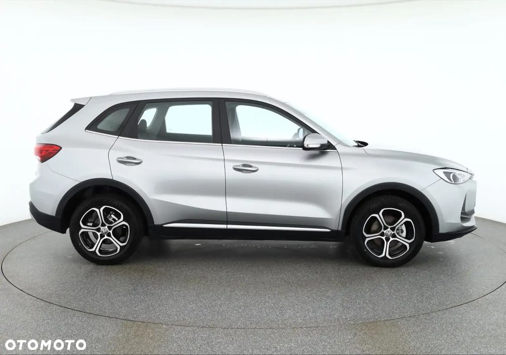 MG ZS 1.5 HEV+ Excite - 8