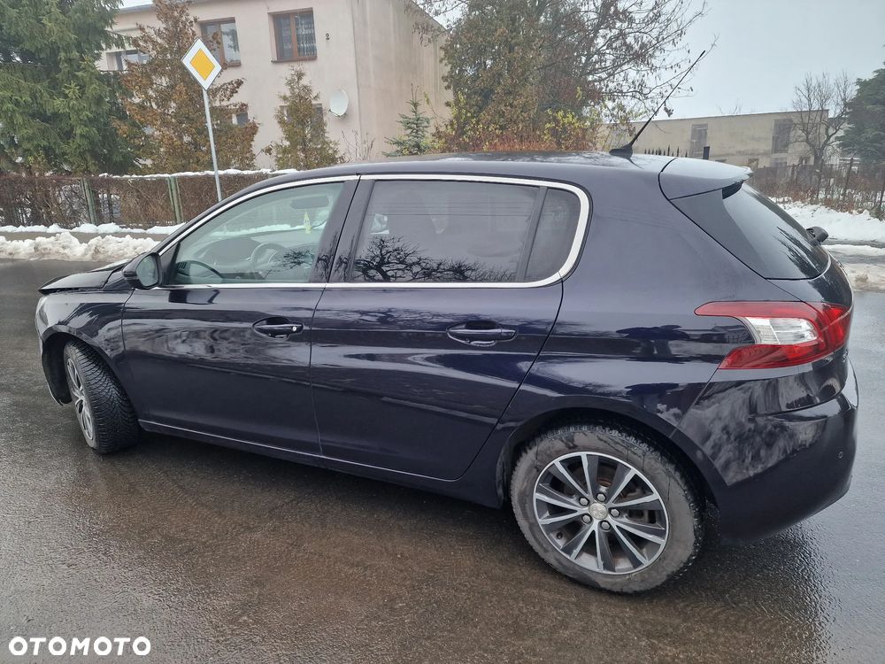 Peugeot 308 1.6 BlueHDi Style S&S - 10