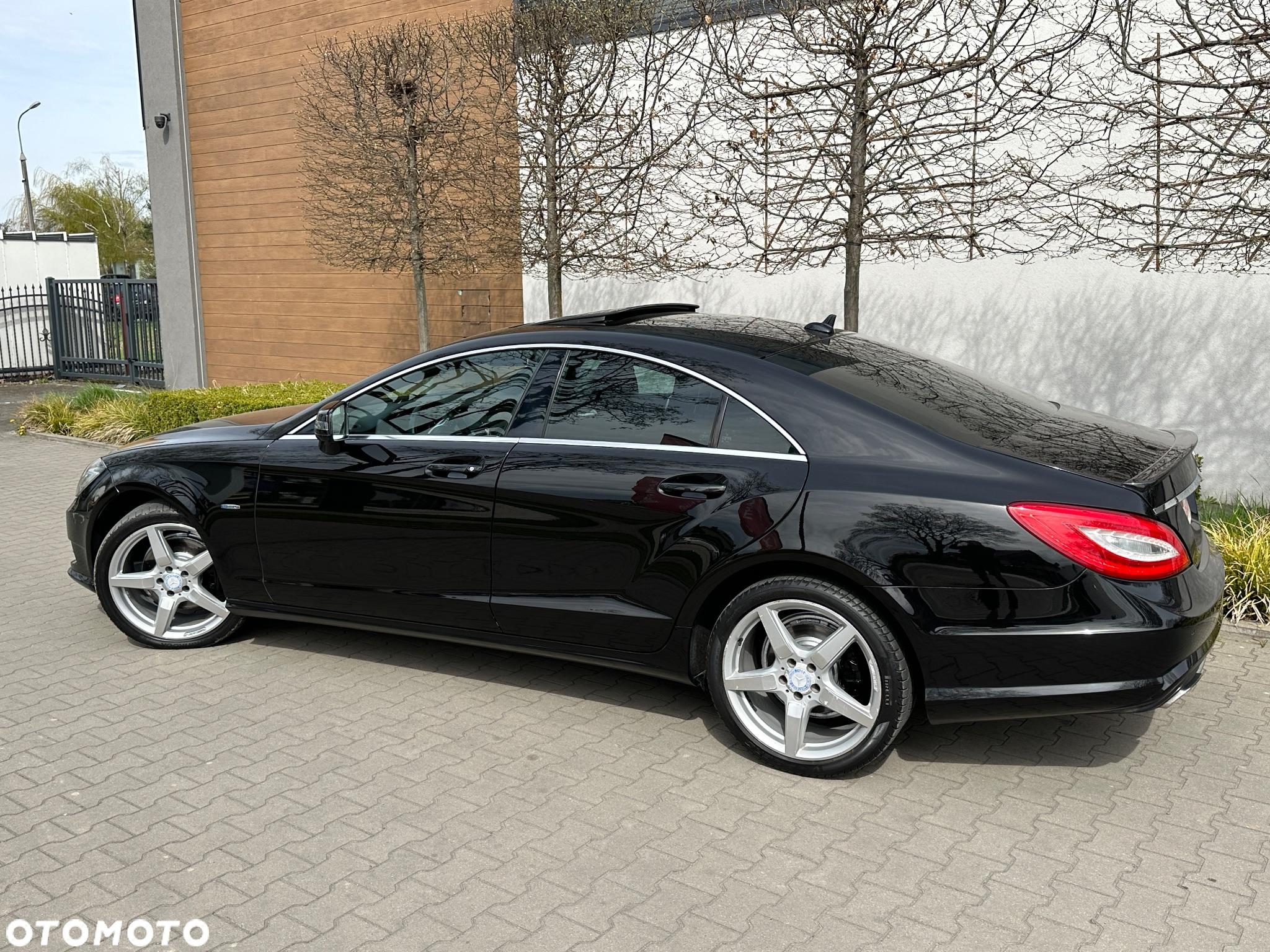 Mercedes-Benz CLS 350 CDI 4-Matic BlueEff - 12