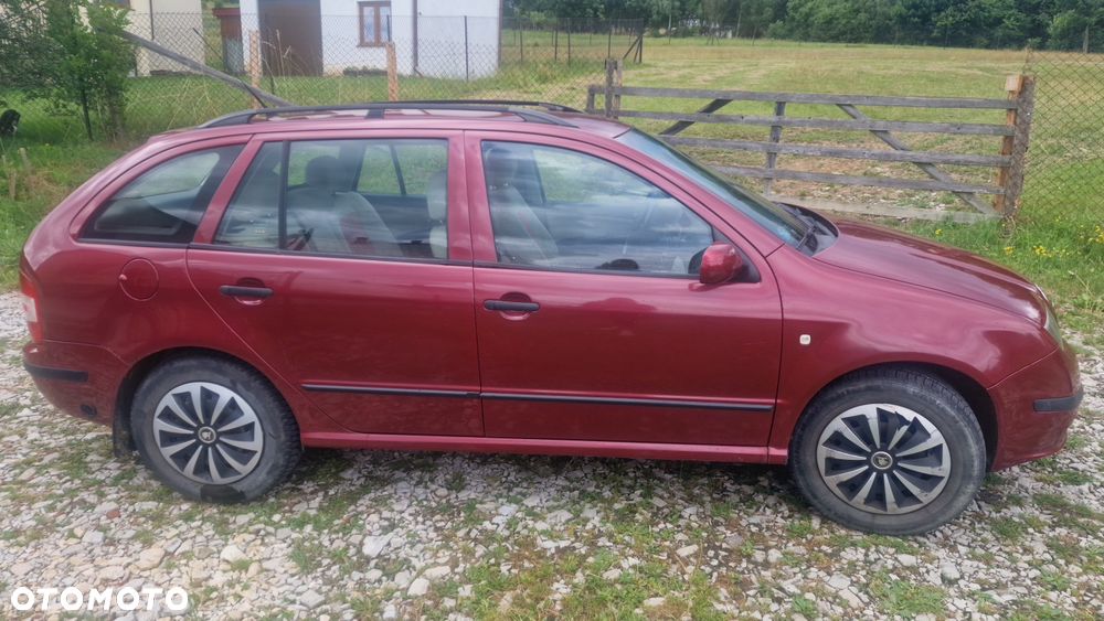 Skoda Fabia - 2