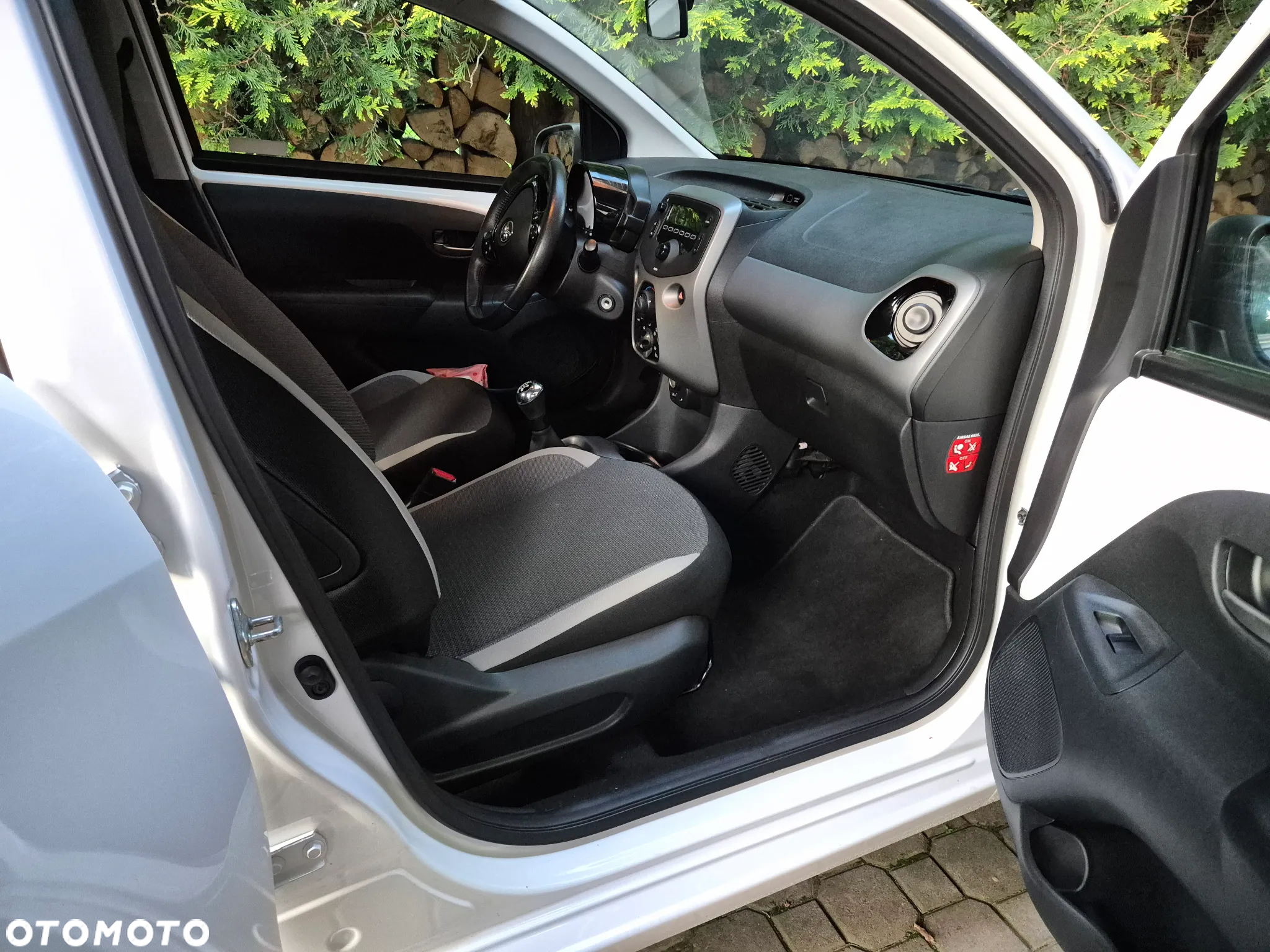 Toyota Aygo 1.0 VVT-i Black Edition - 19