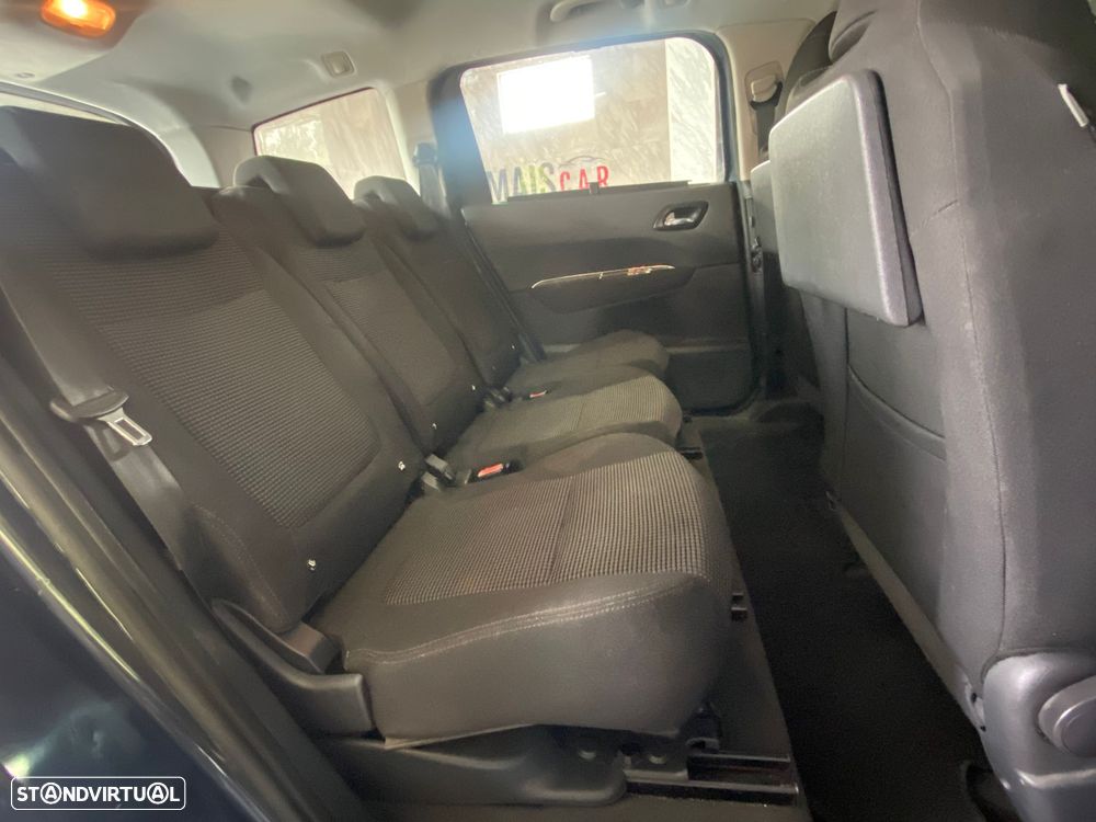 Peugeot 5008 1.6 HDi Premium - 9
