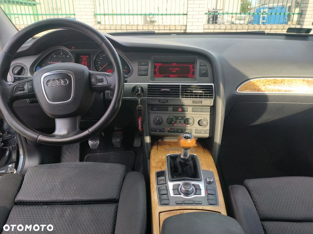 Audi A6 Avant 2.0 TDI - 12