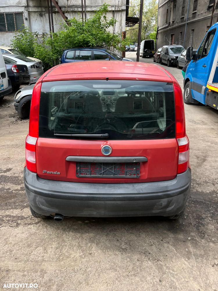 Dezmembrez Fiat Panda 2005 rosu benzina - 12