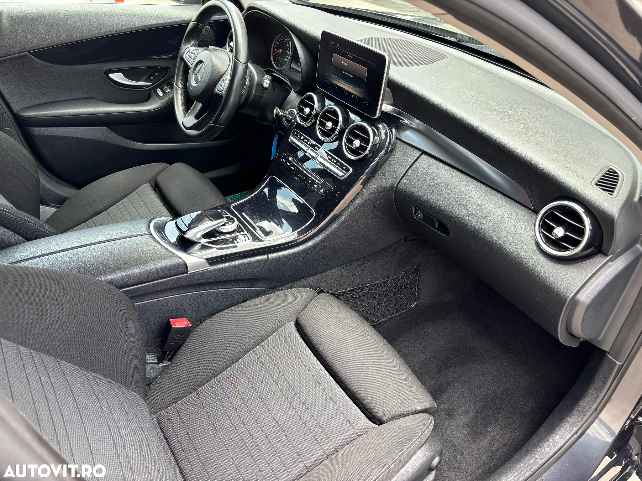 Mercedes-Benz C 200 (BlueTEC) d T 7G-TRONIC - 24