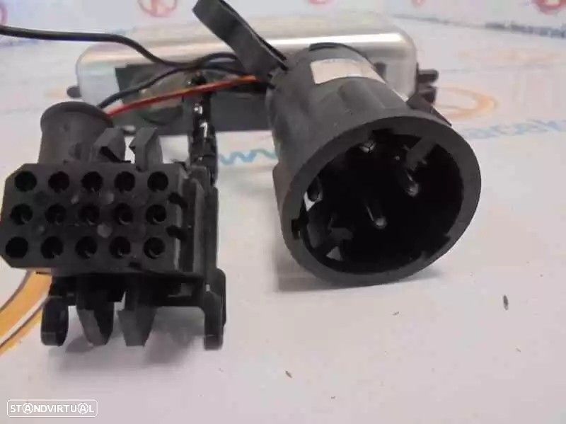 RELÉ JAGUAR XJ 1989 -90882082 - 3