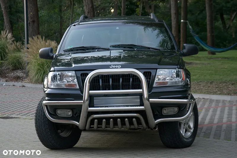 Jeep Grand Cherokee - 10