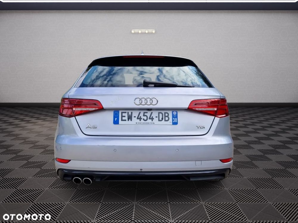 Audi A3 Sportback 35 TDI S tronic - 8