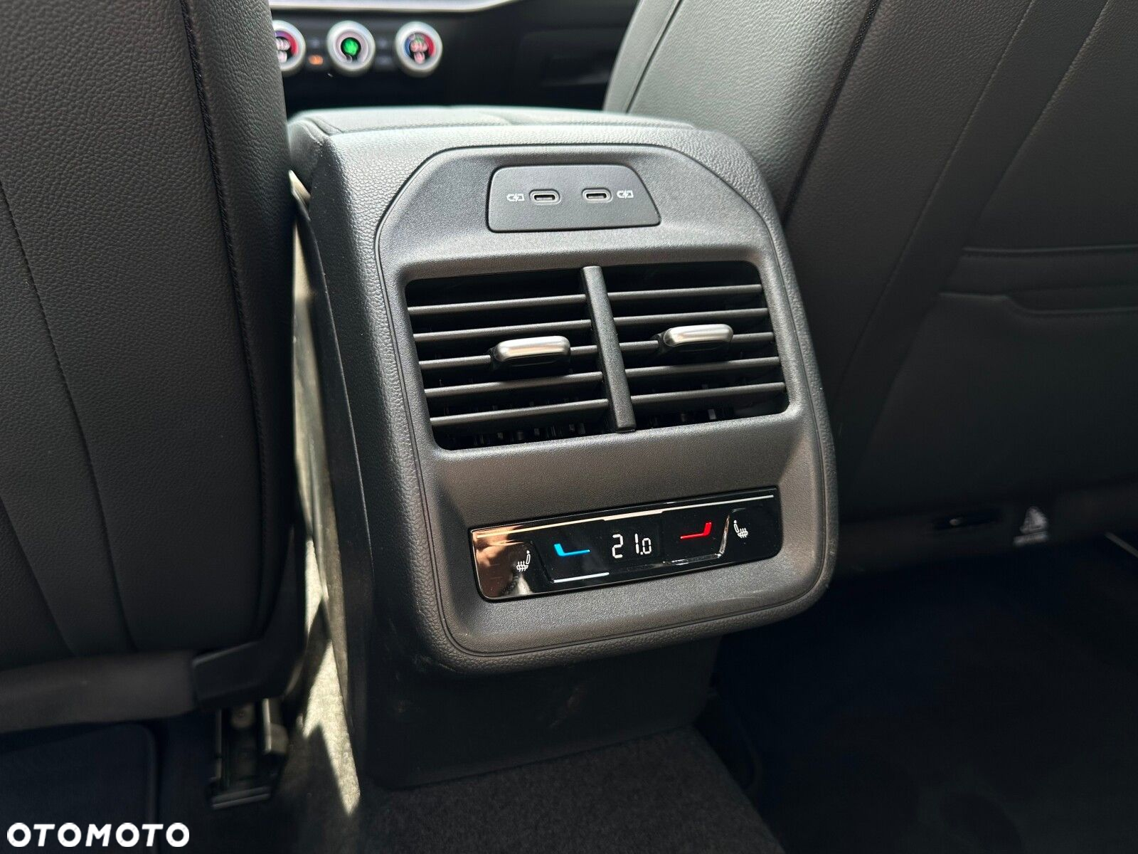 Skoda Superb 1.5 TSI L&K DSG - 12