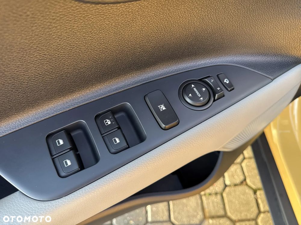 Kia Stonic 1.0 T-GDI L Business Line DCT - 19