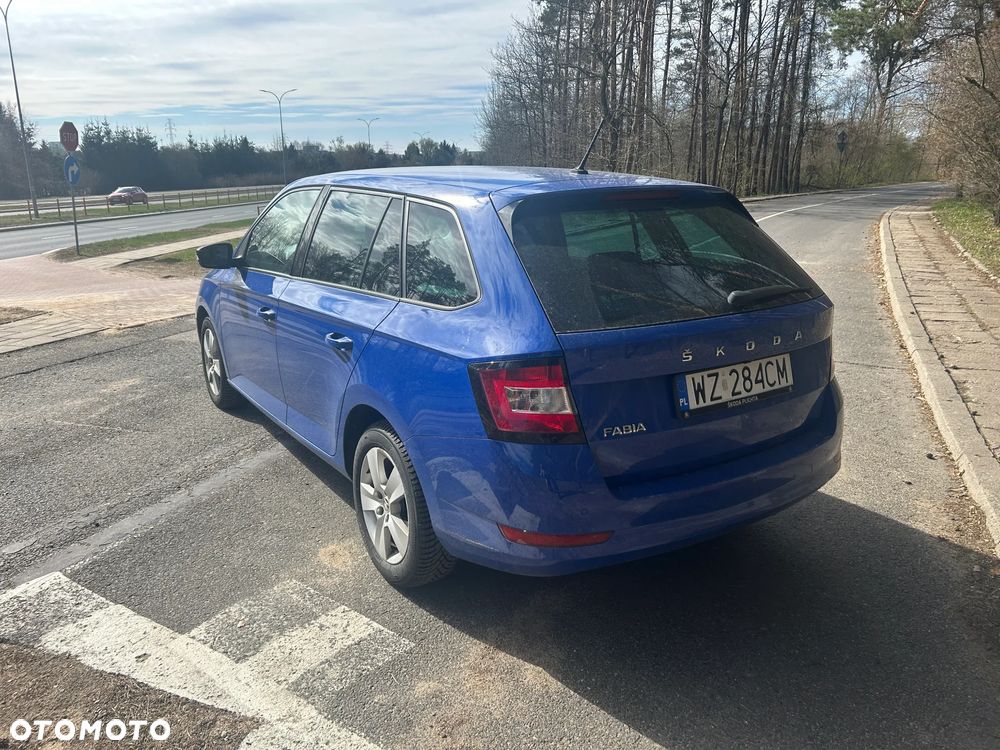 Skoda Fabia 1.0 TSI Ambition DSG - 4