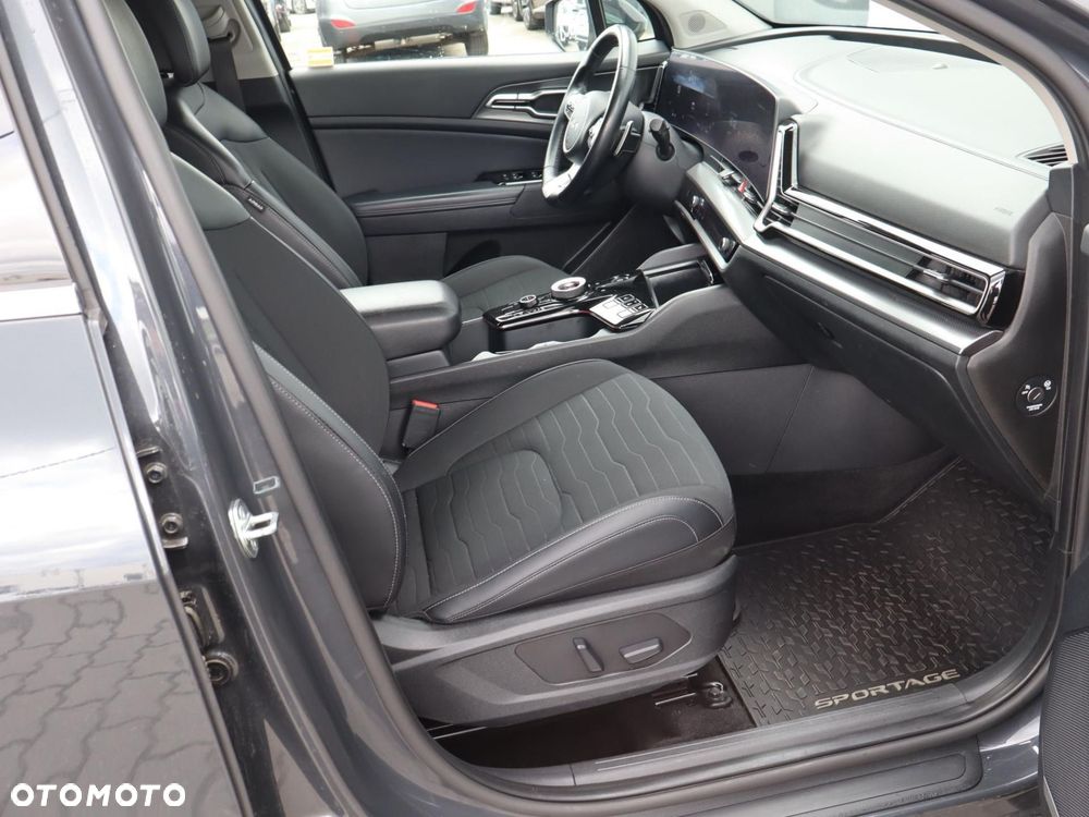 Kia Sportage 1.6 T-GDI HEV Business Line 4WD - 7