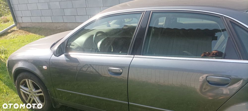 Audi A4 Avant - 5
