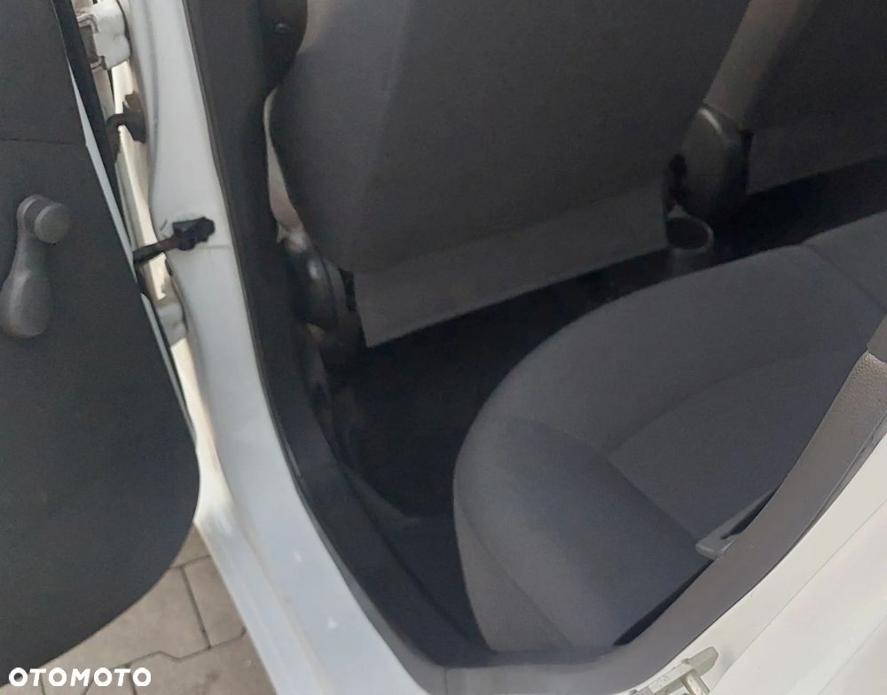 Chevrolet Spark 1.0 - 29