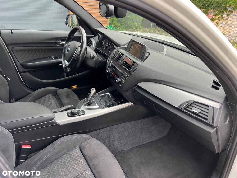 BMW Seria 1 118i - 15
