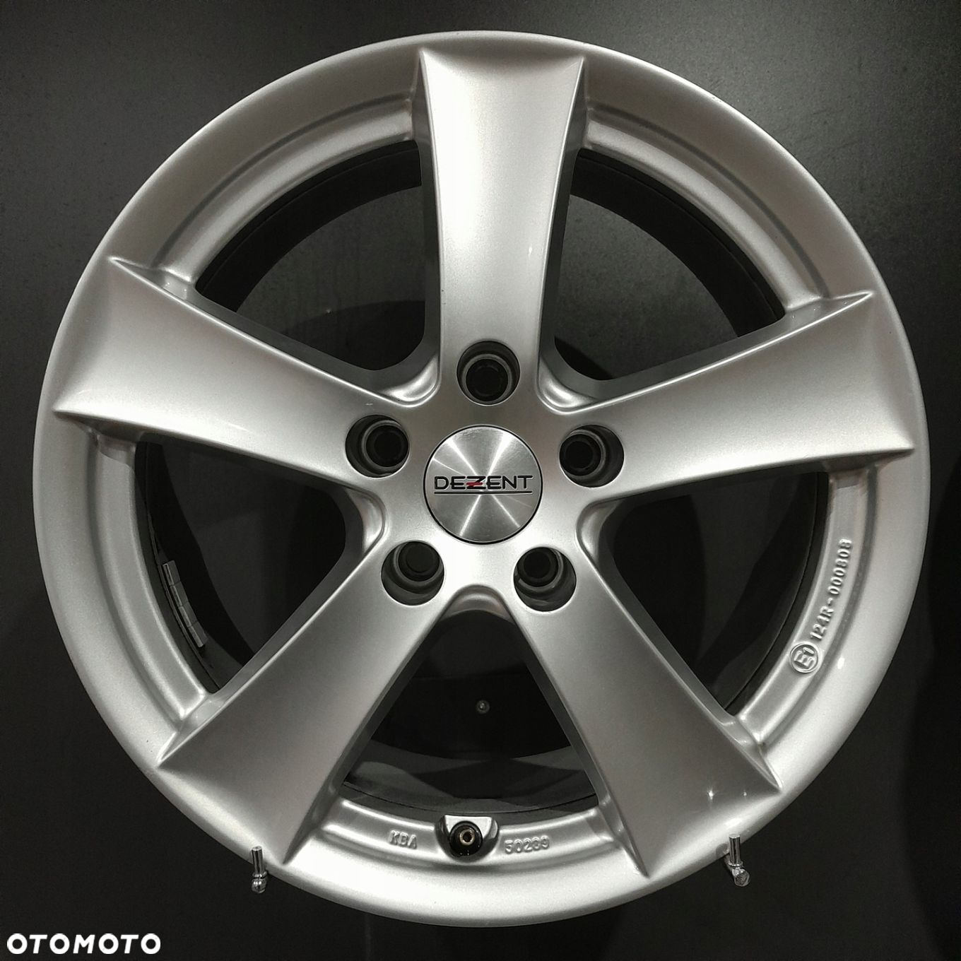 Felgi 16 5x112 Audi A4 B8 B9 F504076-37 - 3