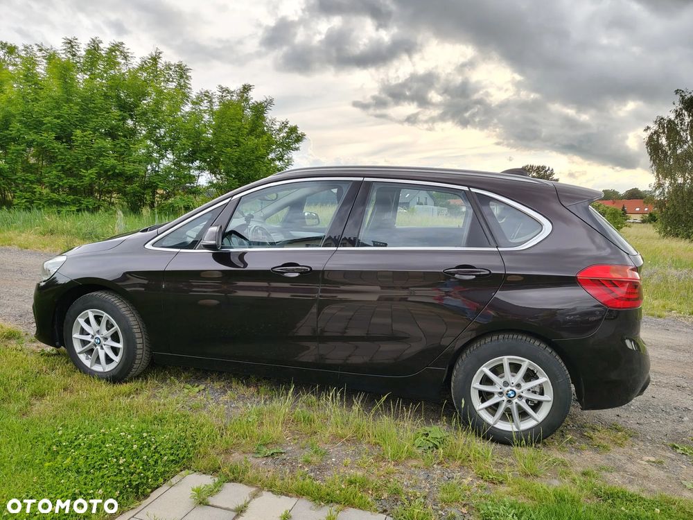 BMW Seria 2 216d - 3