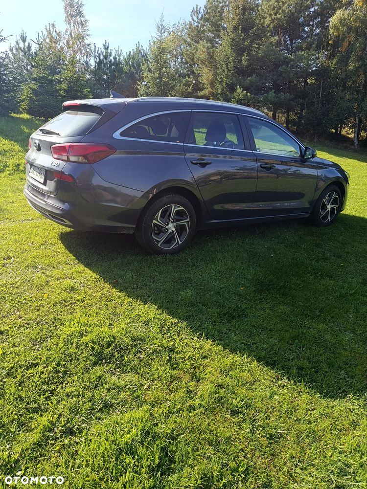 Hyundai i30 1.5 T-GDI 48V Smart - 3