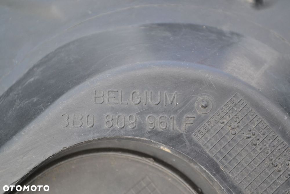 VW PASSAT B5 FL 2001-2004 ORYGINALNE NADKOLE LEWE 3B0809961F - 3