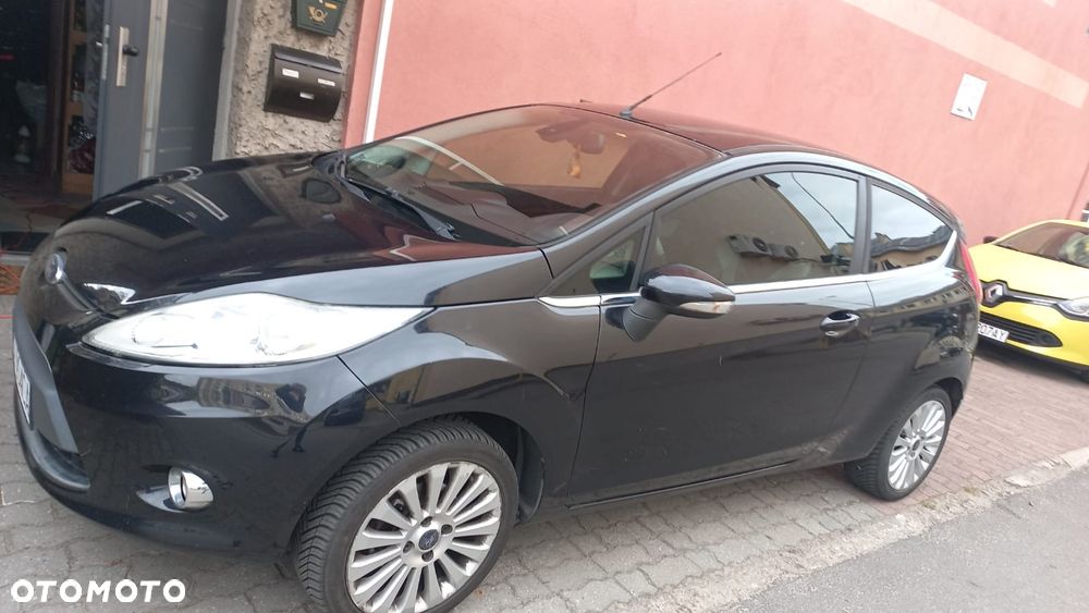 Ford Fiesta - 2