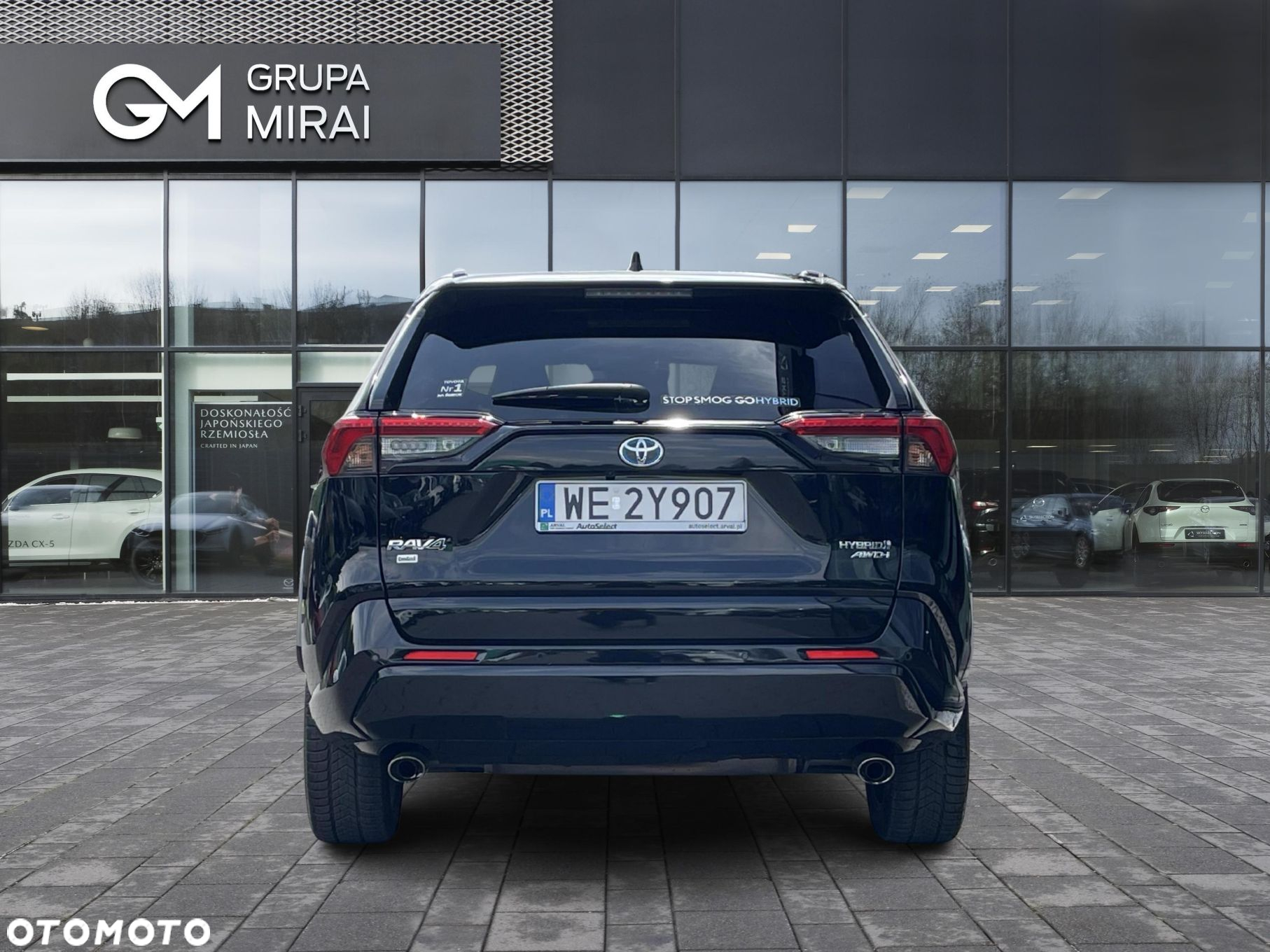 Toyota RAV4 2.5 Hybrid Black Edition by JBL 4x4 - 4