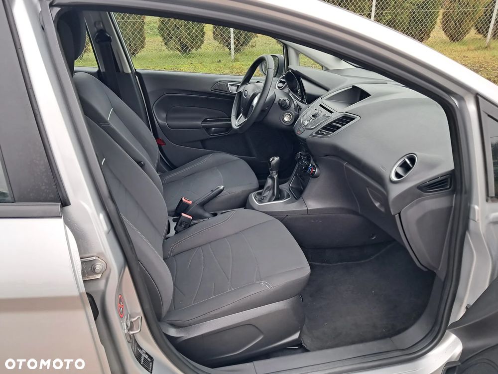 Ford Fiesta 1.6 TDCI Champions Edition - 14