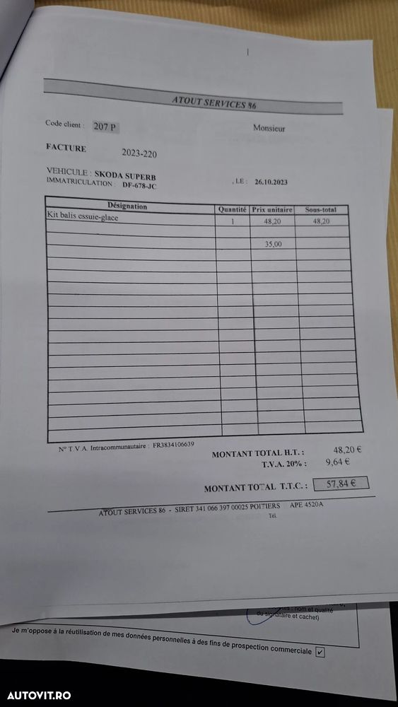 Skoda Superb 2.0 TDI PD Comfort - 27