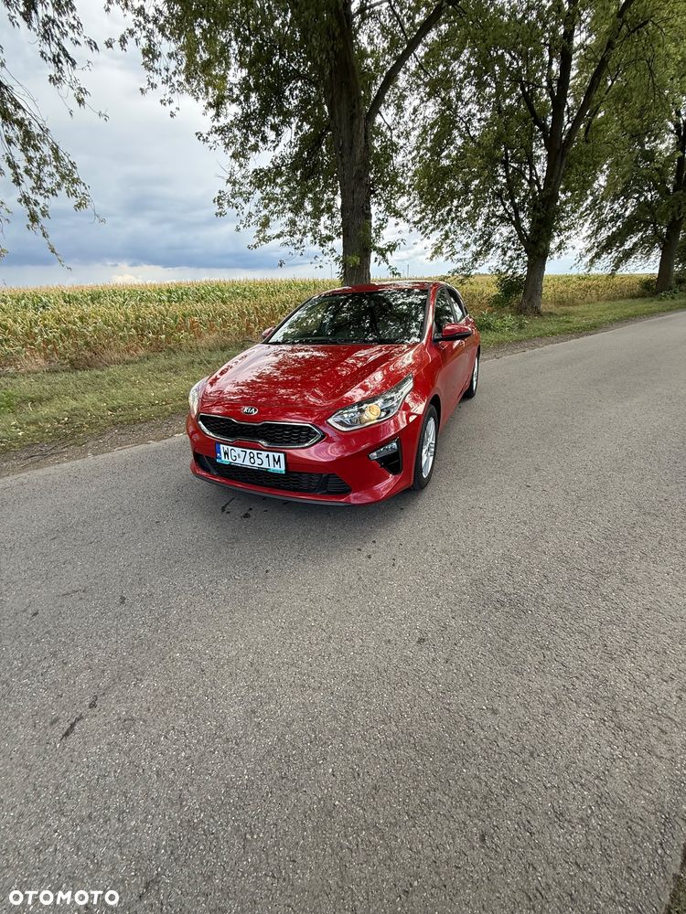 Kia Ceed 1.6 CRDi (48V Mild-Hybrid) Platinum - 10