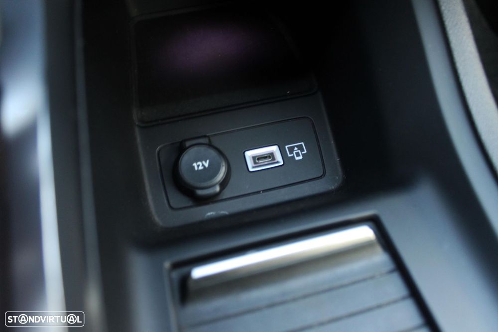 Peugeot 308 PureTech 130 EAT8 Active Pack - 26