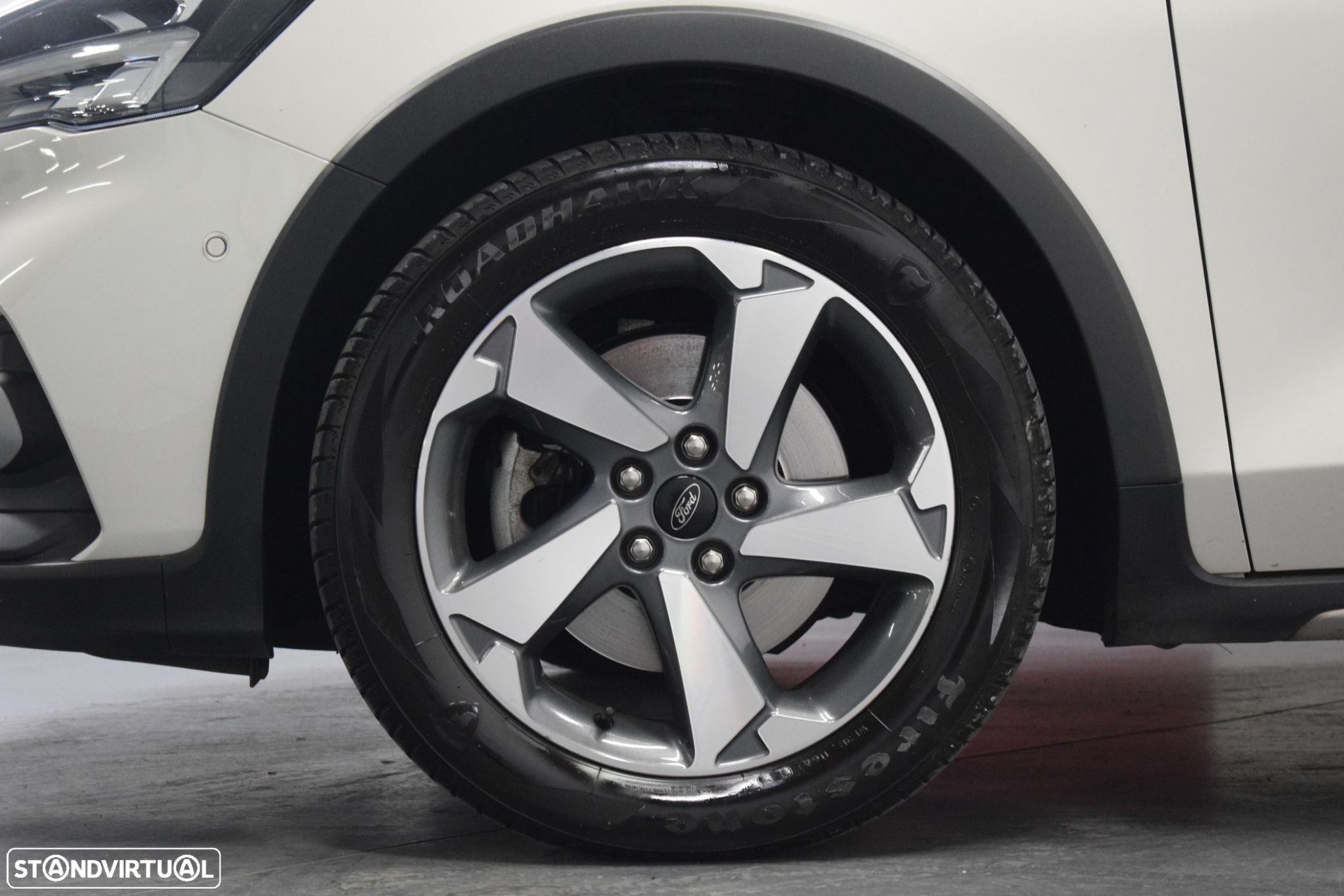 Ford Focus SW 1.0 EcoBoost MHEV Active X - 17