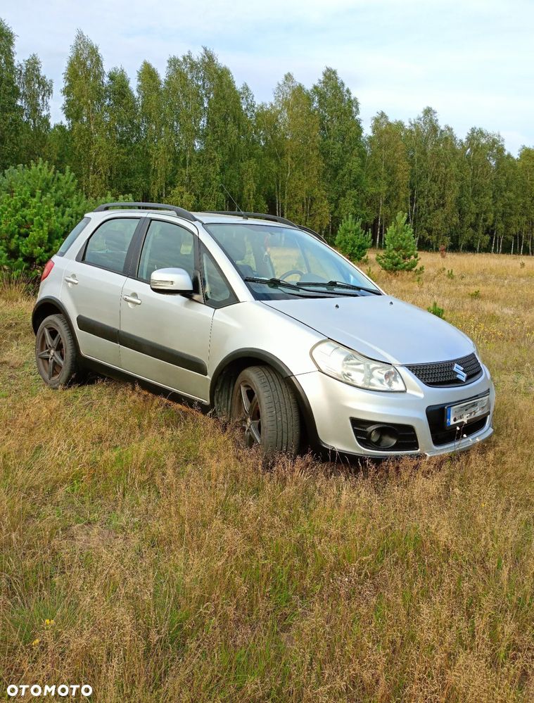 Suzuki SX4 2.0 DDiS Comfort 4WD - 3