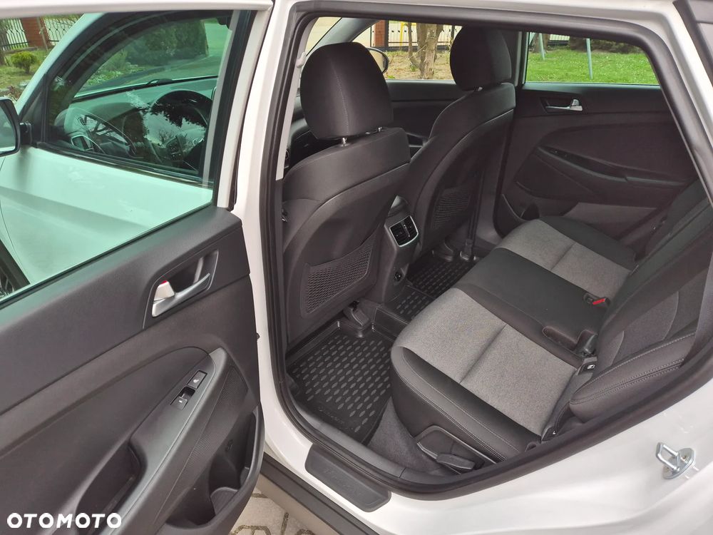 Hyundai Tucson blue 1.6 GDi 2WD Advantage - 29