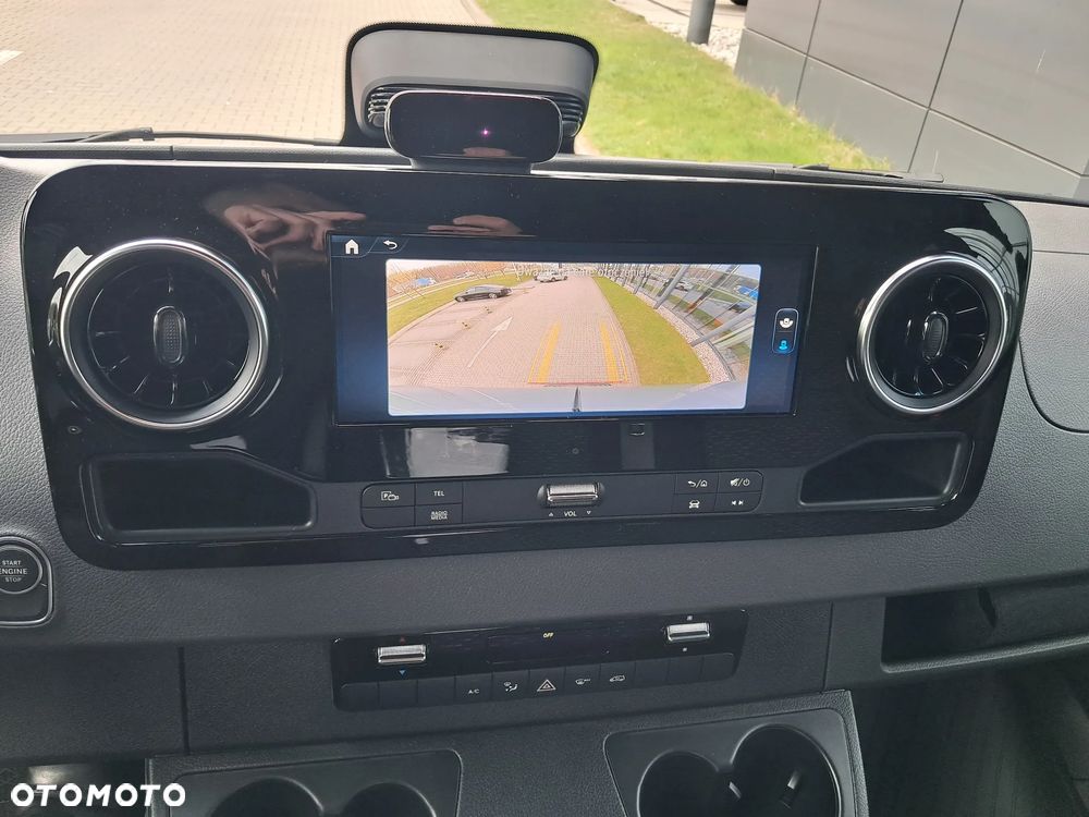 Mercedes-Benz Sprinter 317 CDI Furgon PRO długi 4325 mm L3H2 - 17