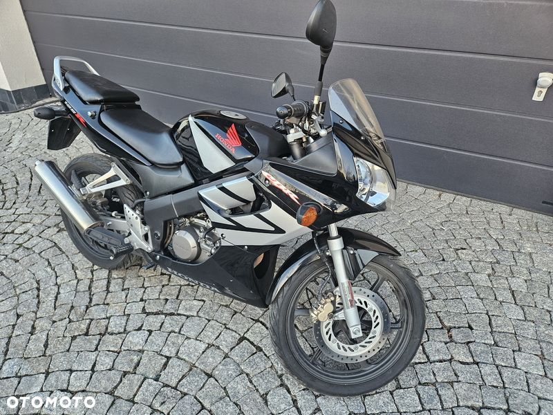 Honda CBR - 2