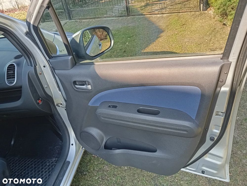 Suzuki Splash 1.0 Basic - 13