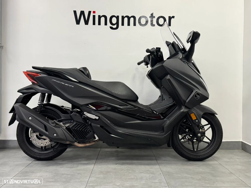 Honda Forza 125 - 1
